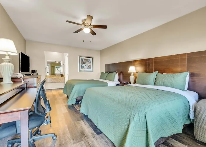 Scottish Fairway Inn